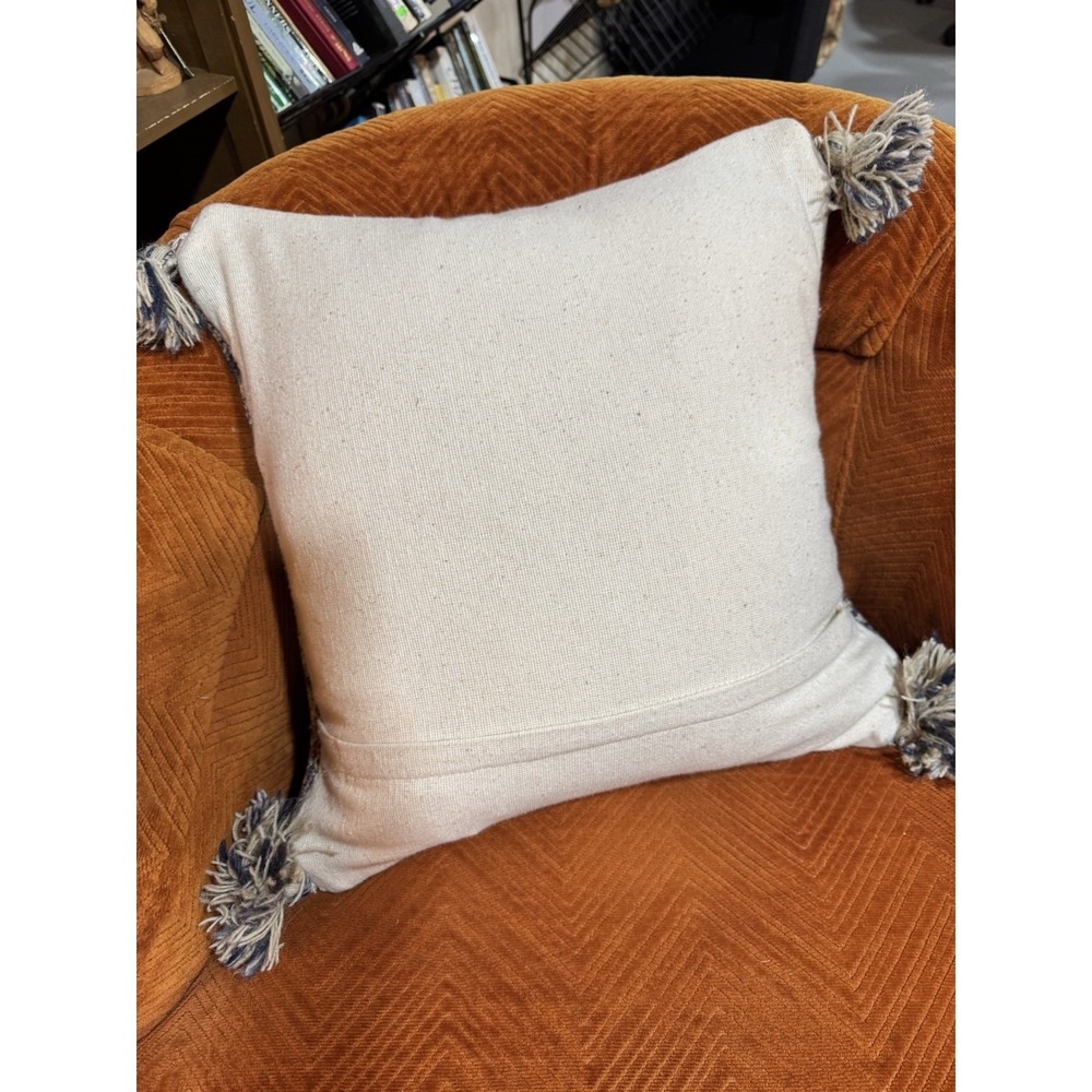 Kilim Throw Pillow 18x18 GrandinRoad Tassel Blue Rust Cream Down Insert Boho Dec - Picture 2 of 9
